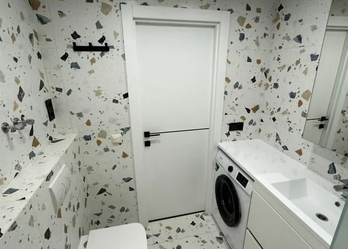 Kvartyra Mansarda * Λβιβ