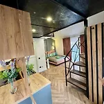 Kvartyra Mansarda アパート