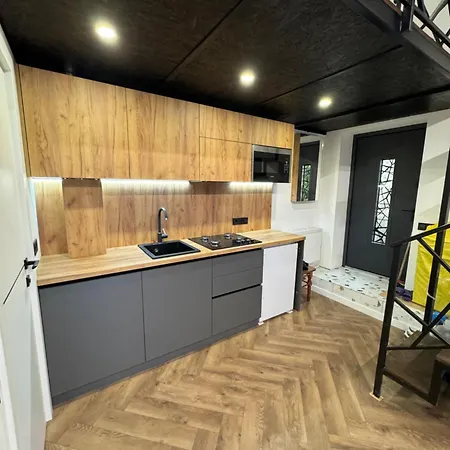 Apartment Kvartyra Mansarda Lemberg